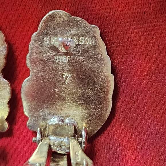 Vintage Silver gold Floral Clip-On Earrings. - Picture 12 of 12